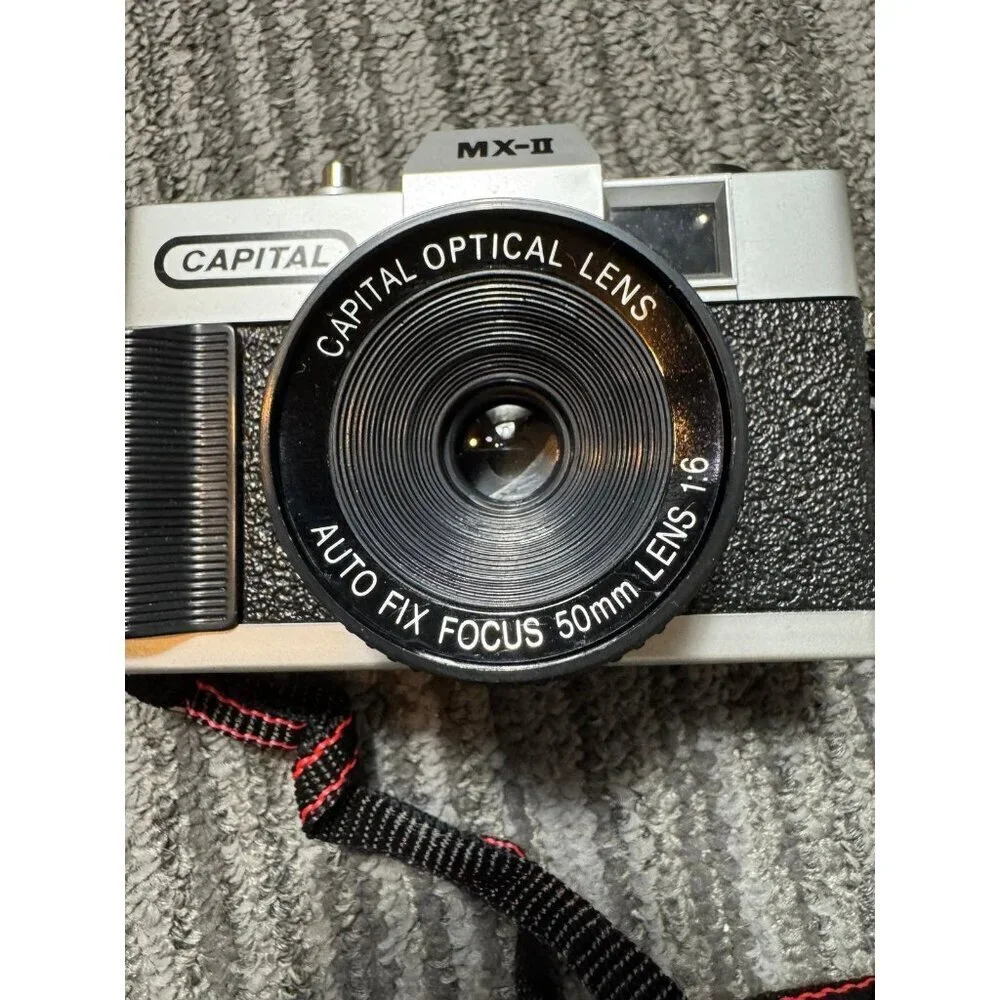 vintage Capital MX-II 35mm film camera with case